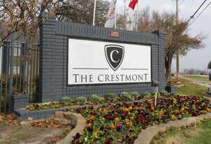 Crestmont Apartamentos