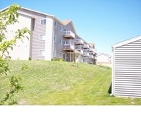 Bakken Heights Apartments