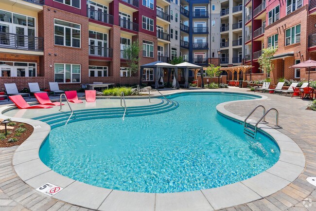 Mercury NoDa Apartments