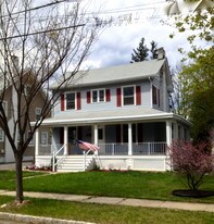 18 Dayton Rd Morris Plains NJ