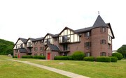 Royal Crest Warwick Apartment Homes