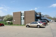 Lloyd Place Apartments