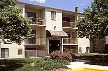 St. Charles at Olde Court Apartments
