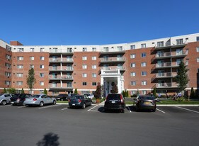 Towers of Colonie Apartments