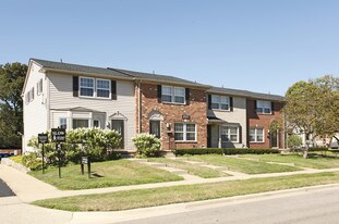 Woodbury Gardens Apartments and Townhomes