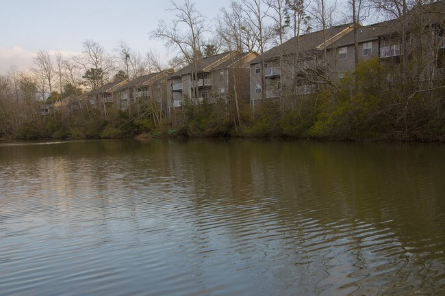 Bay Breeze Apartments
