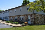 Colonial Club Apartments