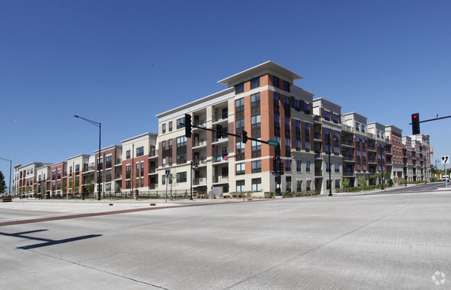 Ninety7Fifty on the Park Apartments