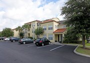 Tortuga Bay At Waterford Apartments