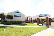 University Club Apartments