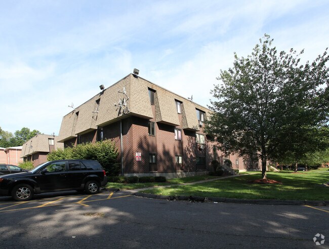 Candlewood Apartments New Britain Ct Candlewood Apartments New Britain Ct
