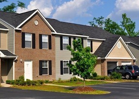 Longhill Pointe Apartments and Townhomes