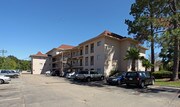 Mirage Villa Apartments
