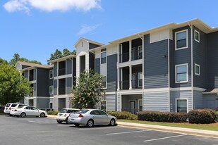 The Connection at Auburn Apartments