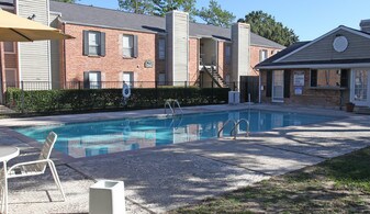 The Abbey at Jones Road Apartments