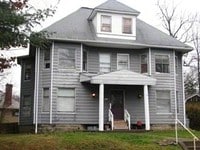 669 Alden St Apartamentos
