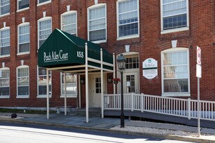 Peach Alley Court Apartments