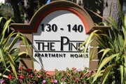 The Pines Apartamentos