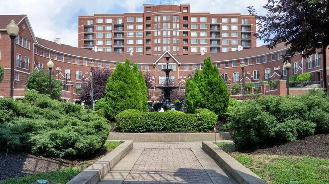 Crescent Centre Apartments