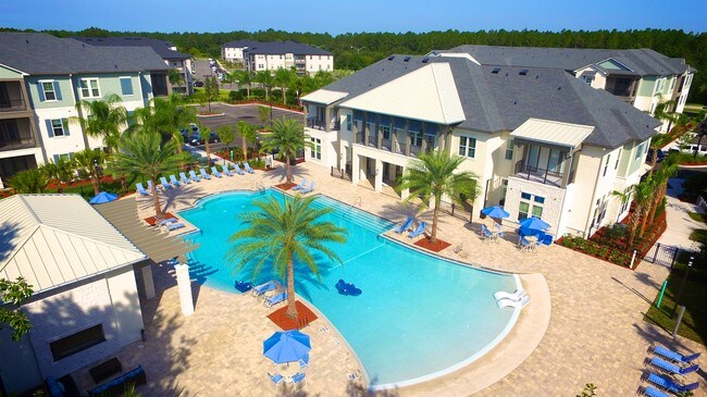 Alaqua Apartments