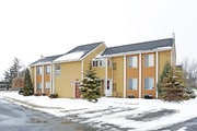 Waters Edge Estates Apartments