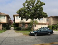 1121 N Louise St Apartments