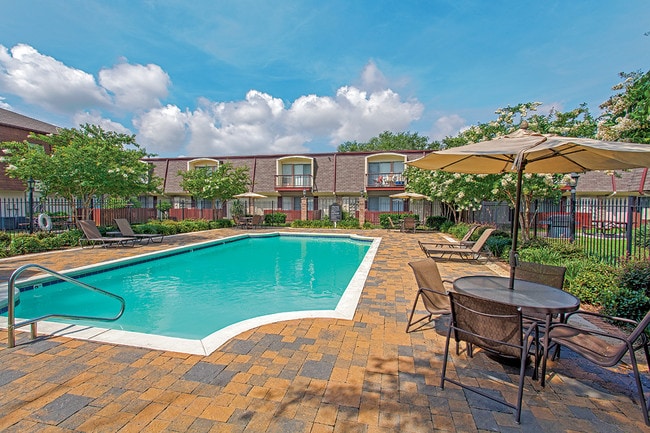 Garden Lane Apartments