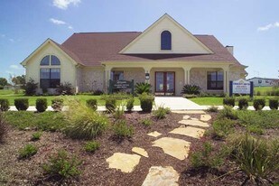 River Ridge Estates Apartments