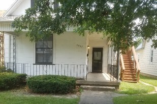 2027 N 8th St Terre Haute IN Apartments