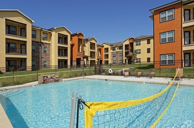Creed Canyon Apartments