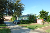 Seg-way Apartments