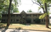 645 S Lucas St Iowa City IA Apartments