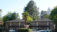 Country Club Apartments