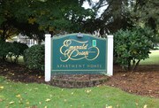 Emerald Pointe Apartments