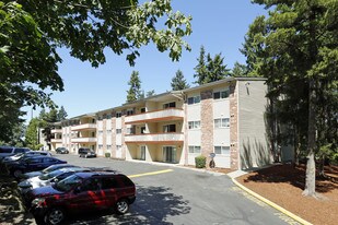 Crestview West Apartments
