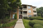 Pointe at Canyon Ridge Apartments