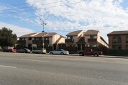 Summer Oaks Apartments