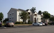 Breezewood Apartments