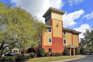 Furnished Studio – Charleston - Mt. Pleasant Apartments