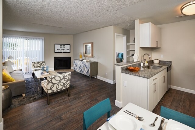 The Grove at City Center Apartamentos