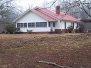 3 Bedroom Single-Family Home for Rent $1000
