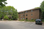 Ponds of Edina Apartamentos