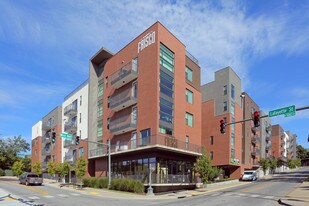 The Academy at Frisco Apartments