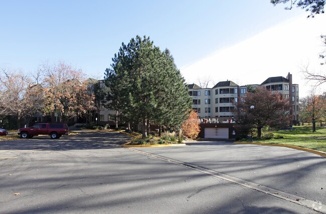 South Wirth Apartments