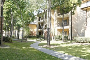 Eaglecrest Apartments