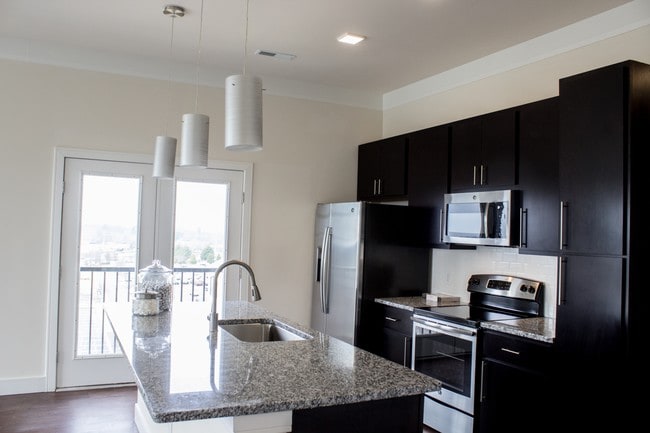 Vanguard Heights Apartments