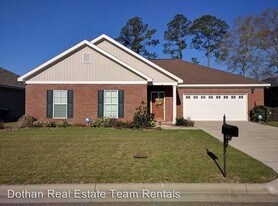 4 Bedroom Single-Family Home for Rent $1700