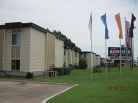 Seminole Ridge Apartments