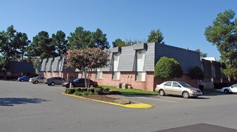 Briarwood Apartments