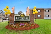 Bentwood Apartments